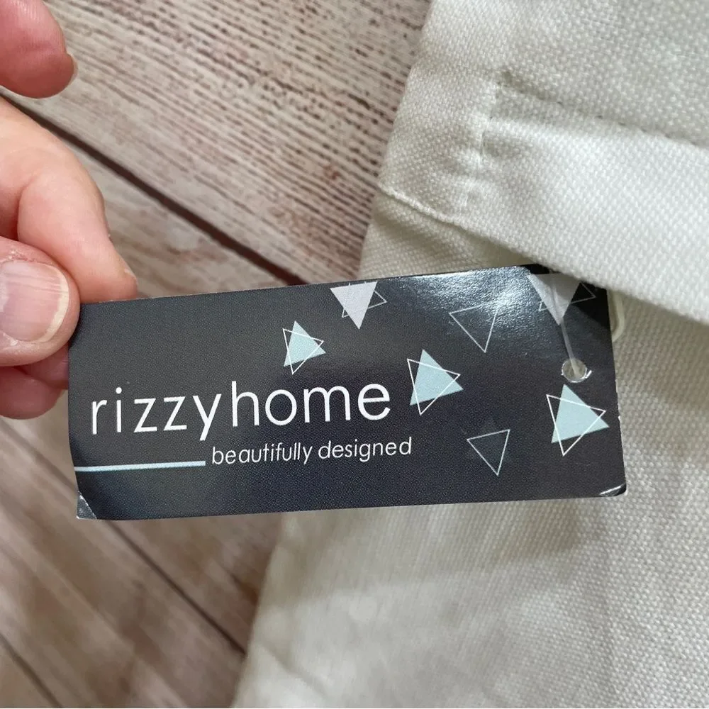 NEW WITH TAGS TWO RIZZY HOME MERRY AND BRIGHT‎ CHRISTMAS PILLOW COVERS